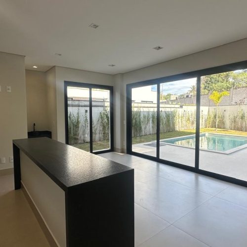 Vista para piscina