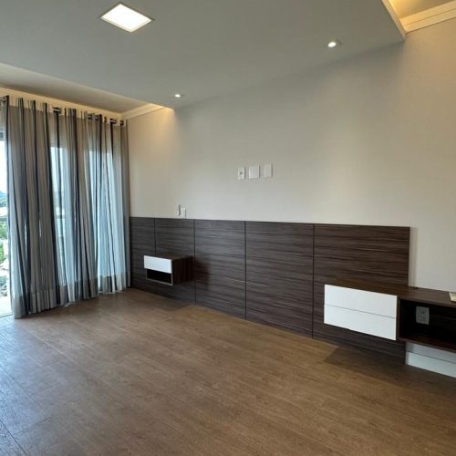 Suite 1