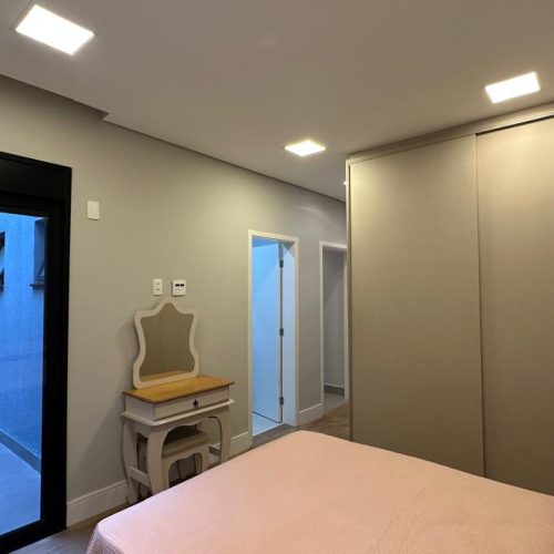 Suite 1